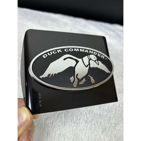 DUCK COMMANDER Chrome BLACK USA MADE 2x2 Trailer HITCH COVER Oval Plastic Willie - Picture 1 of 7